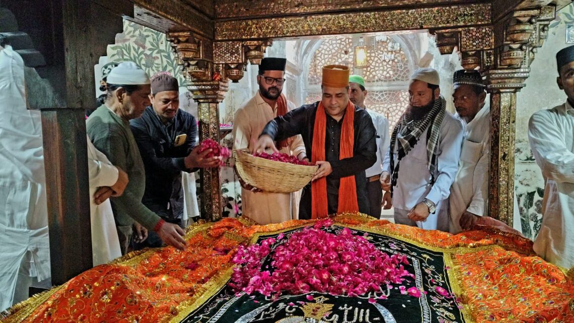 Kuls Sharif Held at Fatehpur Sikri on 723rd Urs of Hazrat Nizamuddin Auliya