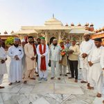 درگاہ چشتیہ میں کیپٹن سمت کی سلامتی کے لیے خصوصی دعا