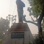 आगरा के प्रतापपुरा के पास शहीद अशफाक उल्ला खां की प्रतिमा