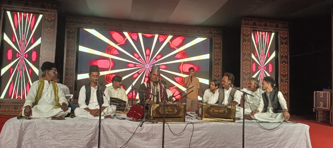 देवा मेले में ‘दमादम मस्त कलंदर’ की गूंज, सूफियाना कव्वालियों से सजी सांस्कृतिक संध्या